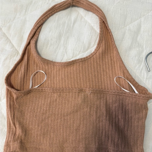 Brown halter top - Picture 3 of 3